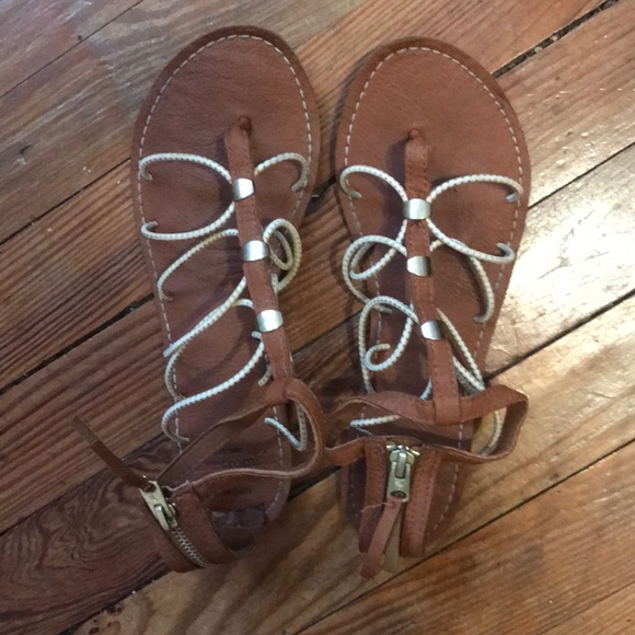 Abercrombie & Fitch Shoes - Sandals that are great with numerous outfits!